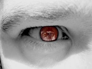 606164_watching_in_brown 10 Fenomenów transu hipnotycznego