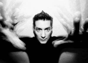 Jak zahipnotyzować człowieka? Jak zahipnotyzować człowieka?